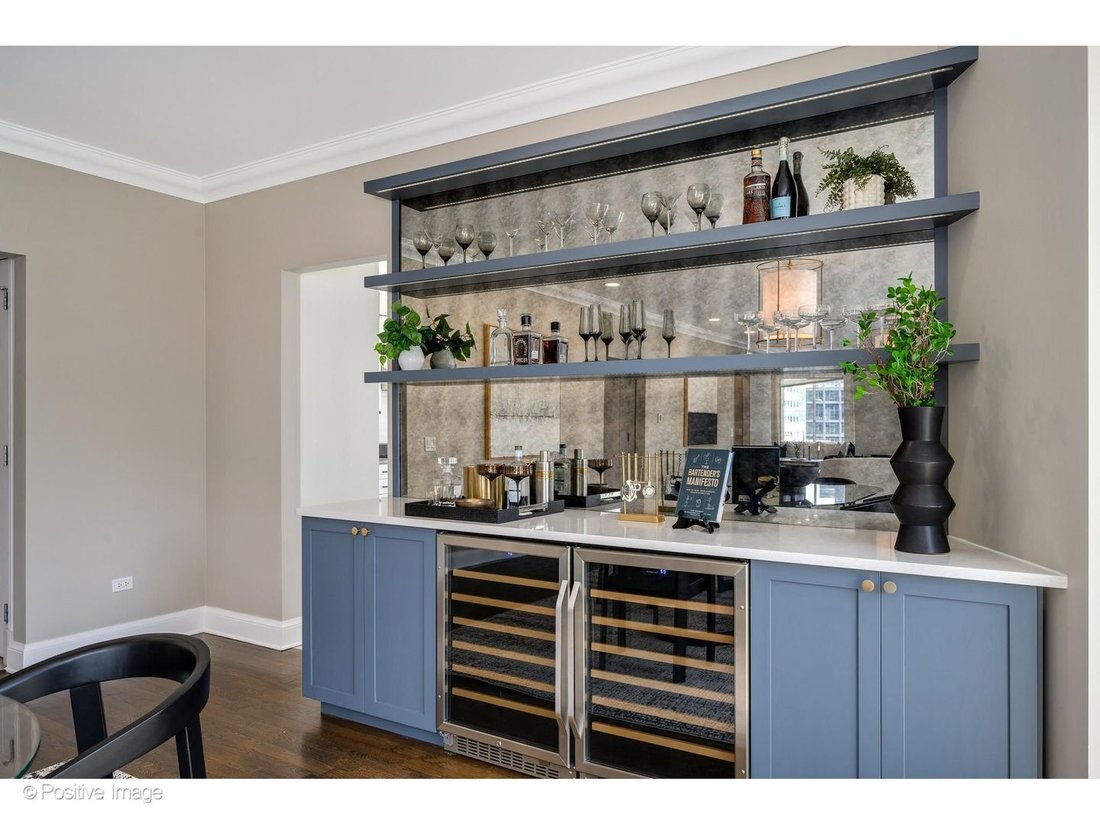 Condo in Chicago, Illinois, United States 5 - 18268888