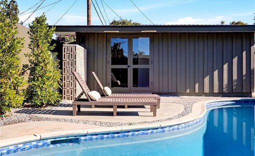 House in Signal Hill, California, United States 1