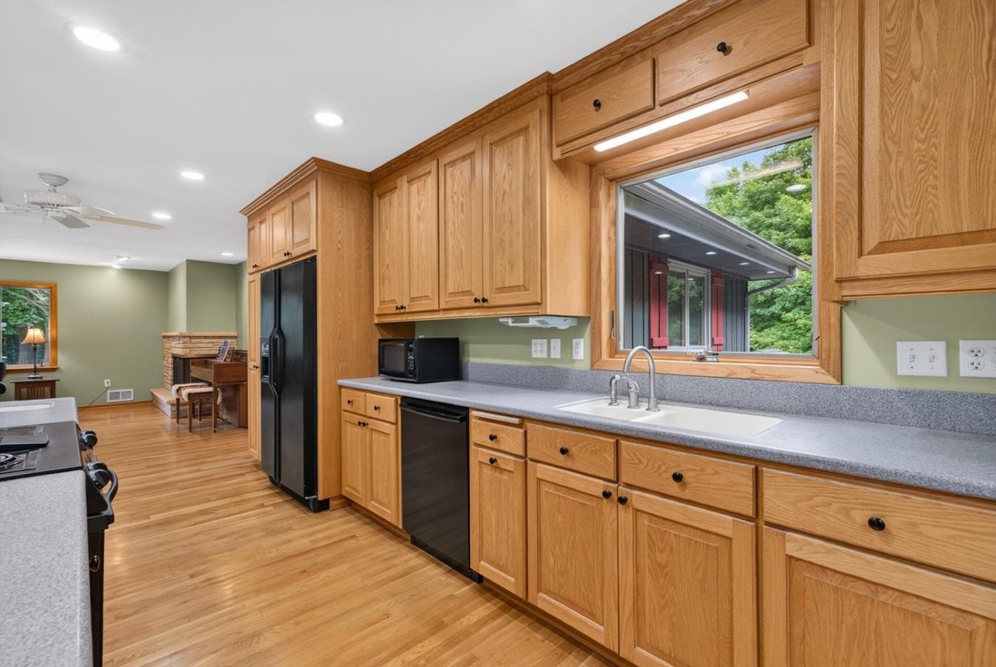House in Orono, Minnesota, United States 4 - 18268614