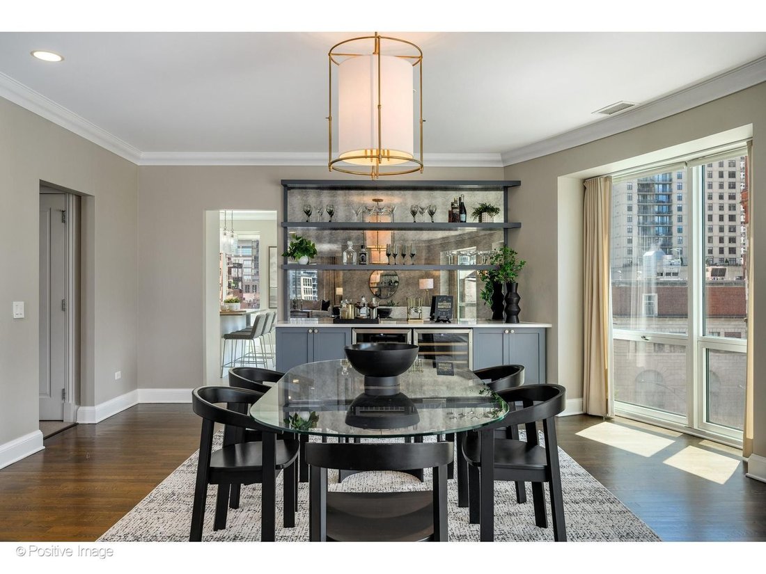 Condo in Chicago, Illinois, United States 4 - 18268888