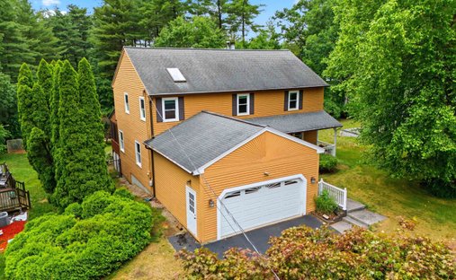 House in Nashua, New Hampshire, United States 1