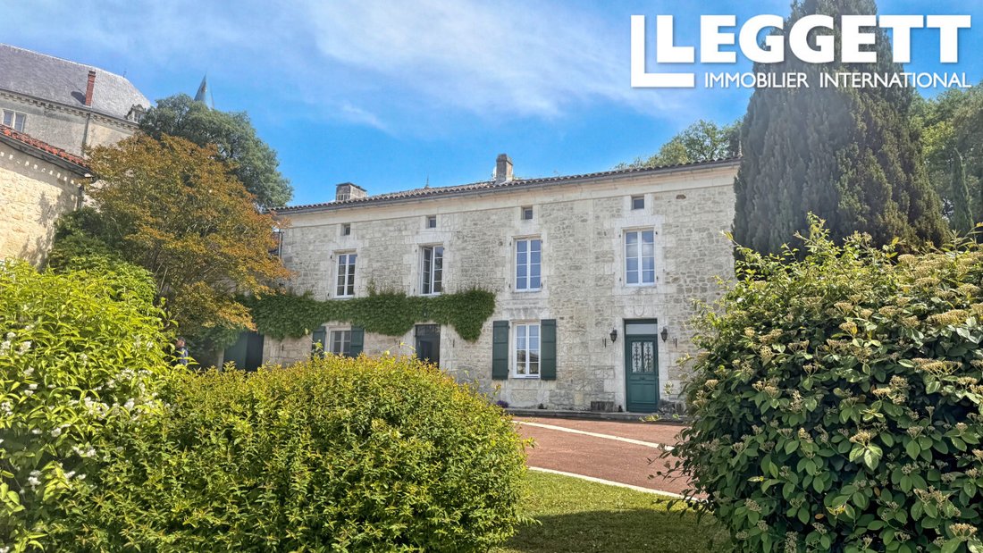 Casa en Mouthiers-sur-Boëme, Nueva Aquitania, Francia 1 - 18267374