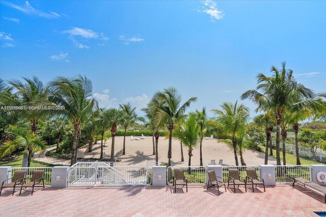 Condo in Bal Harbour, Florida, United States 3 - 18267356