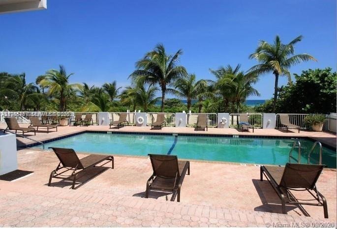 Condo in Bal Harbour, Florida, United States 2 - 18267356