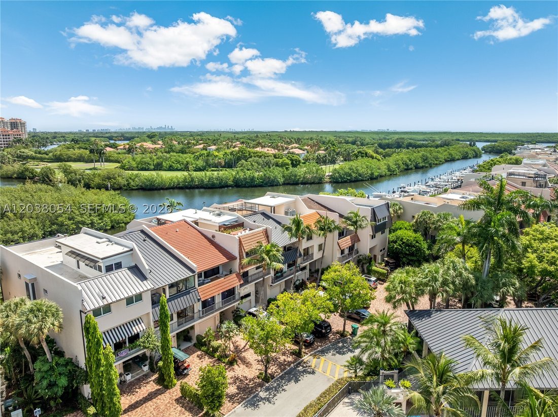 Townhouse in Cutler Bay, Florida, United States 4 - 18267355