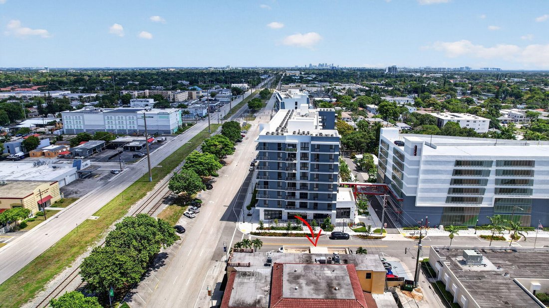 Apartment in Hollywood, Florida, United States 5 - 18267456