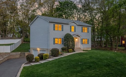 House in Livingston, New Jersey, United States 1