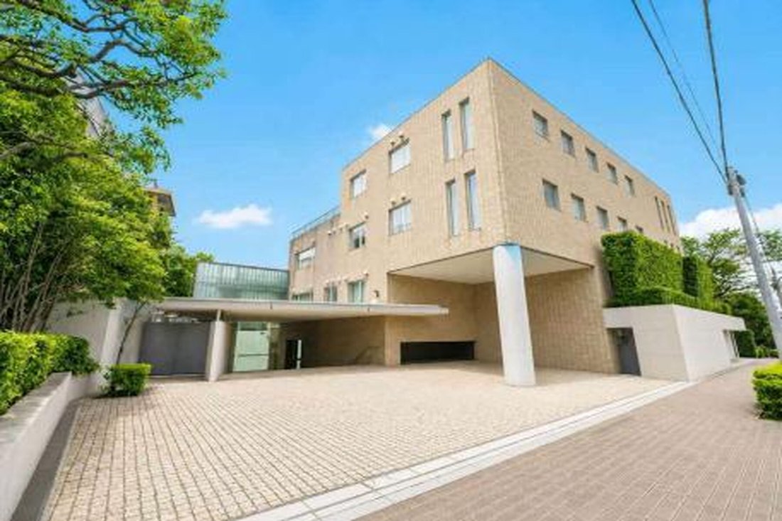 Condo in Shibuya City, Tokyo, Japan 1 - 18267839