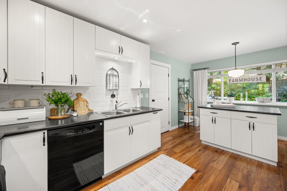 House in Langley Township, British Columbia, Canada 5 - 18268734