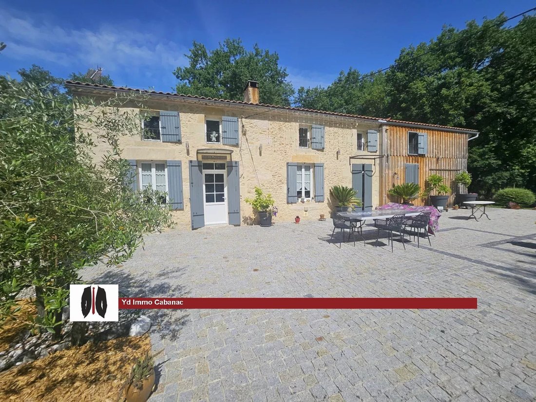 Maison à Cabanac-et-Villagrains, Nouvelle-Aquitaine, France 1 - 18268709
