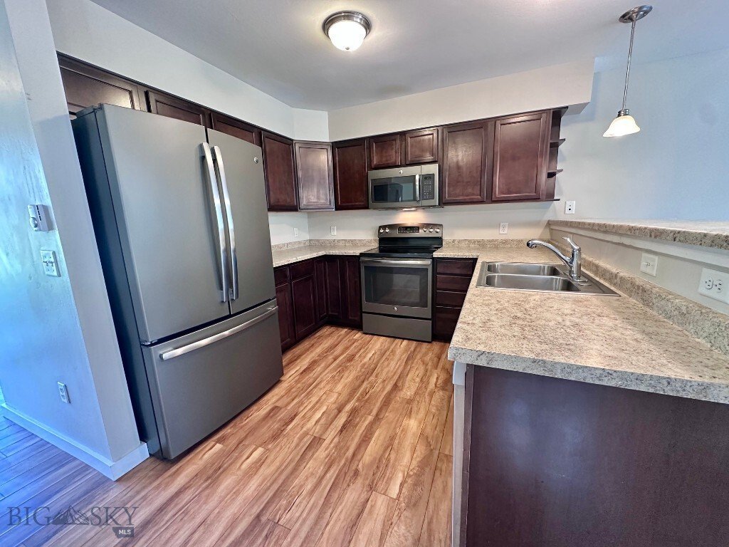 Condo in Gallatin Gateway, Montana, United States 2 - 18248870