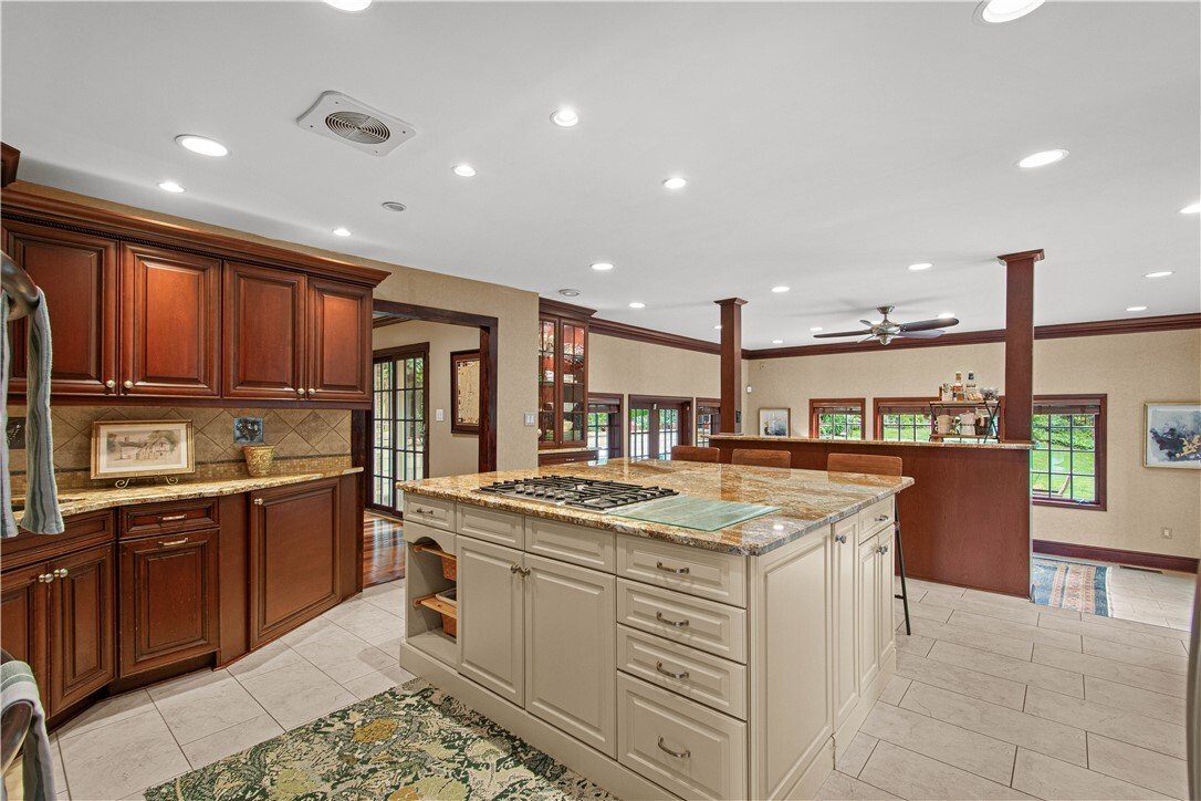House in Upper Saint Clair, Pennsylvania, United States 4 - 18268016