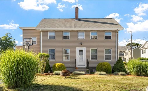 Pawtucket, Rhode Island, United States 1