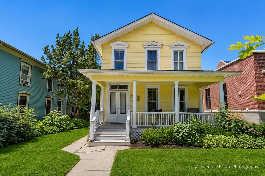 Naperville, Illinois, United States 2 - 18268344