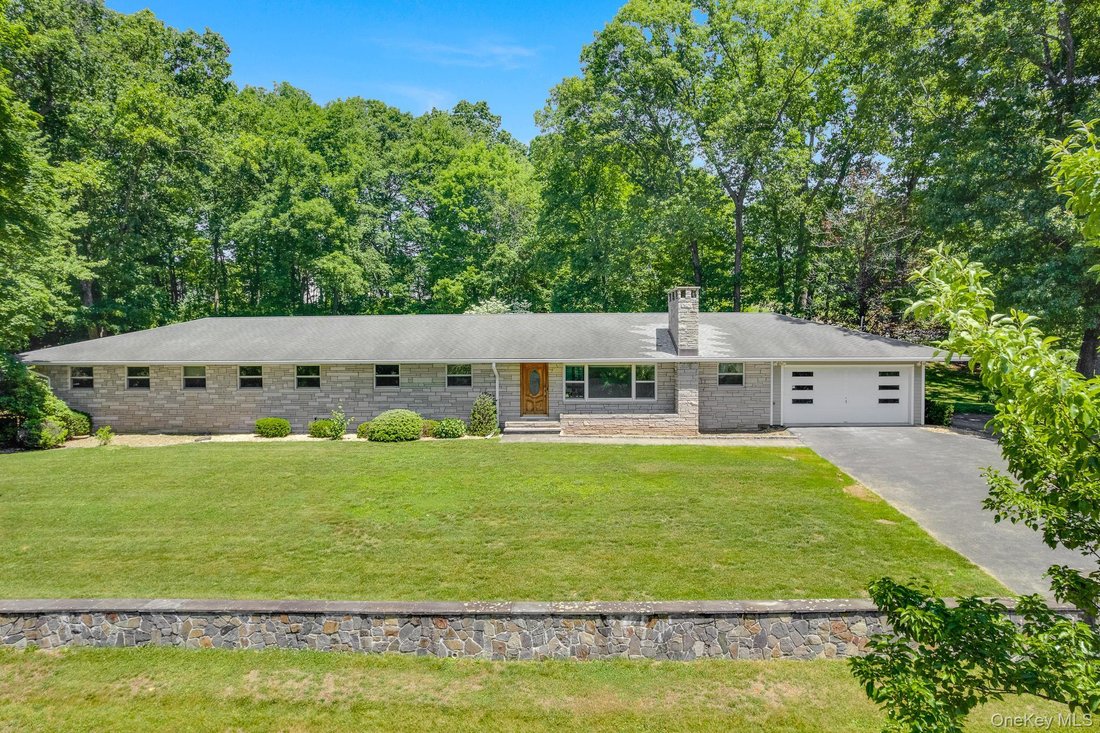 House in Spackenkill, New York, United States 2 - 18267697