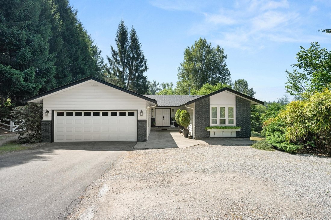 House in Langley Township, British Columbia, Canada 2 - 18268734
