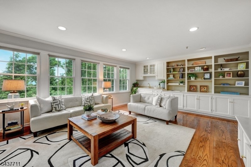 House in Summit, New Jersey, United States 3 - 18267751