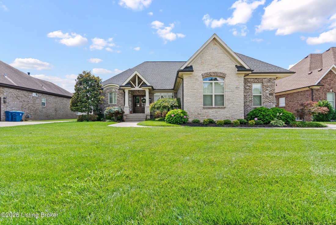 House in Watterson Park, Kentucky, United States 2 - 18267748