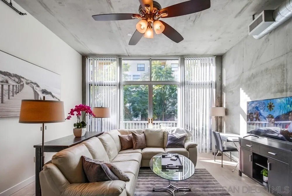 Condo in San Diego, California, United States 1 - 18268213
