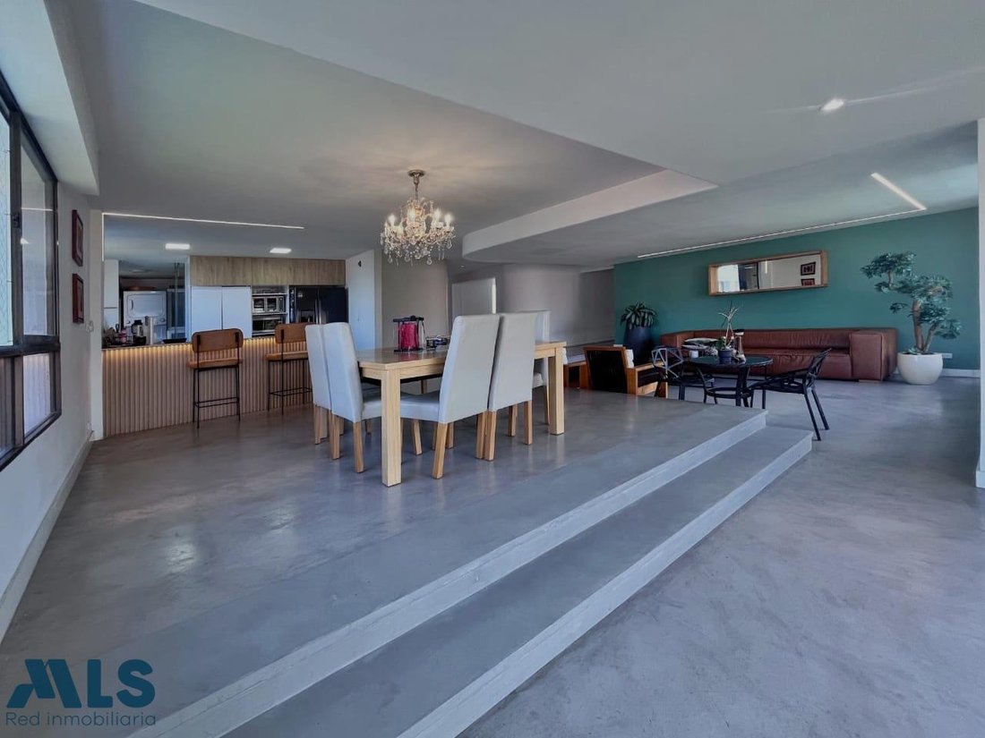 Apartment in Medellín, Antioquia, Colombia 1 - 18268056