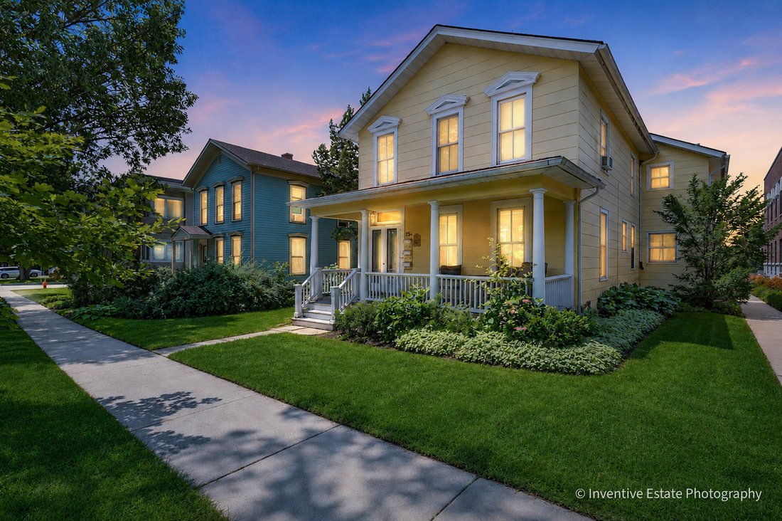 Naperville, Illinois, United States 1 - 18268344