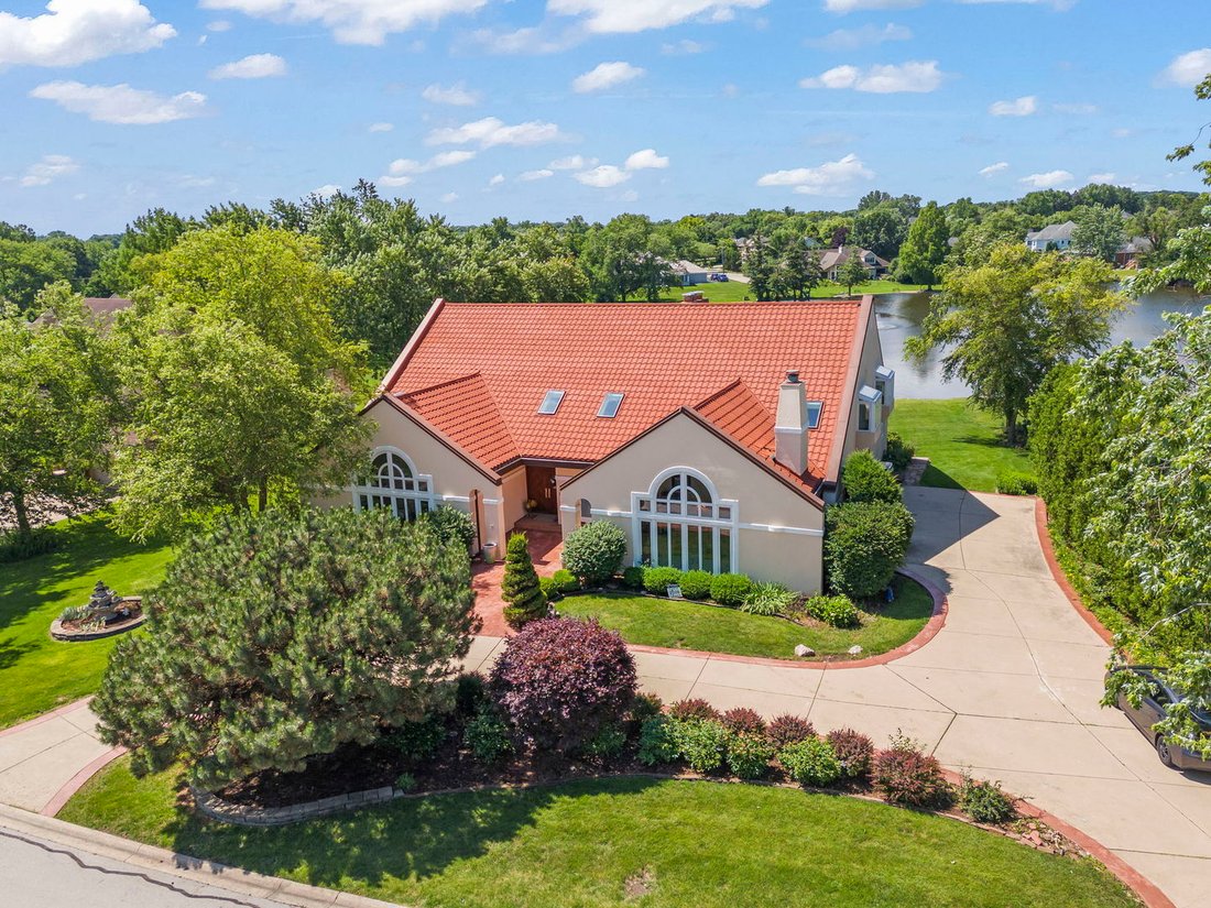 House in Burr Ridge, Illinois, United States 1 - 18268921