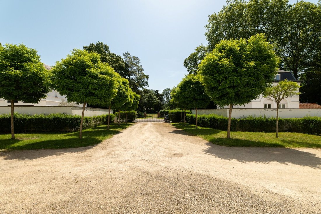 Villa in Mons, Wallonia, Belgium 2 - 18268957