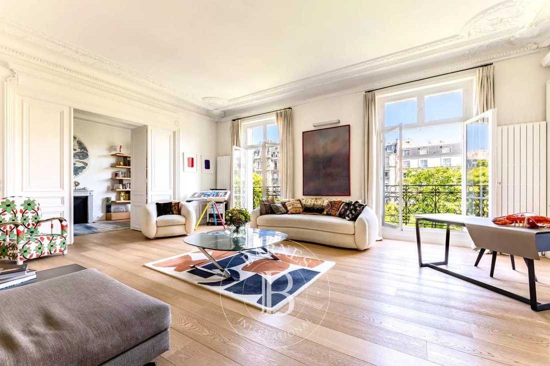 Apartment in Muette Nord, Paris 16e Arrondissement, Paris 1 - 18268943