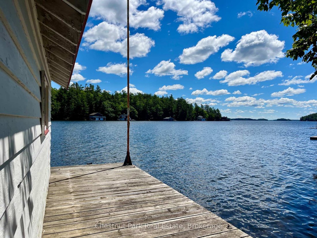 House in Muskoka Lakes, Ontario, Canada 3 - 18258467