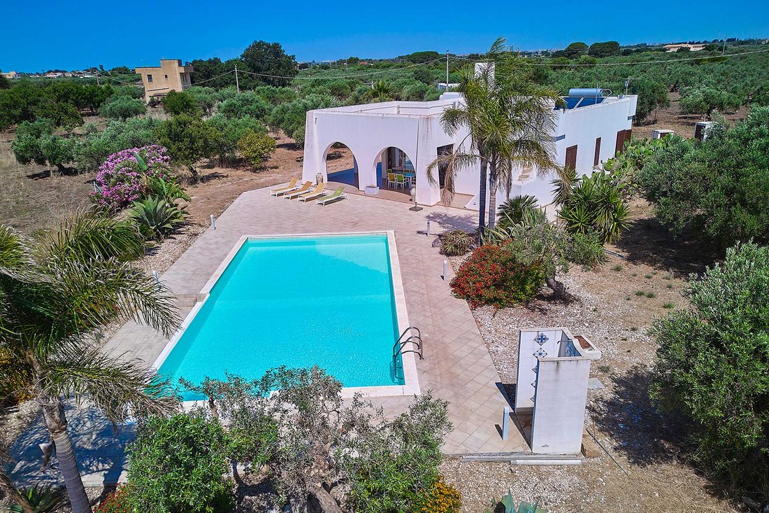 Villa in Marinella di Selinunte, Sicily, Italy 2 - 18269183