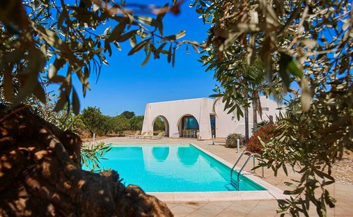 Villa in Marinella di Selinunte, Sicily, Italy 1