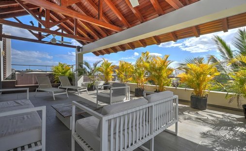 Penthouse in Grand Baie, Rivière du Rempart District, Mauritius 1