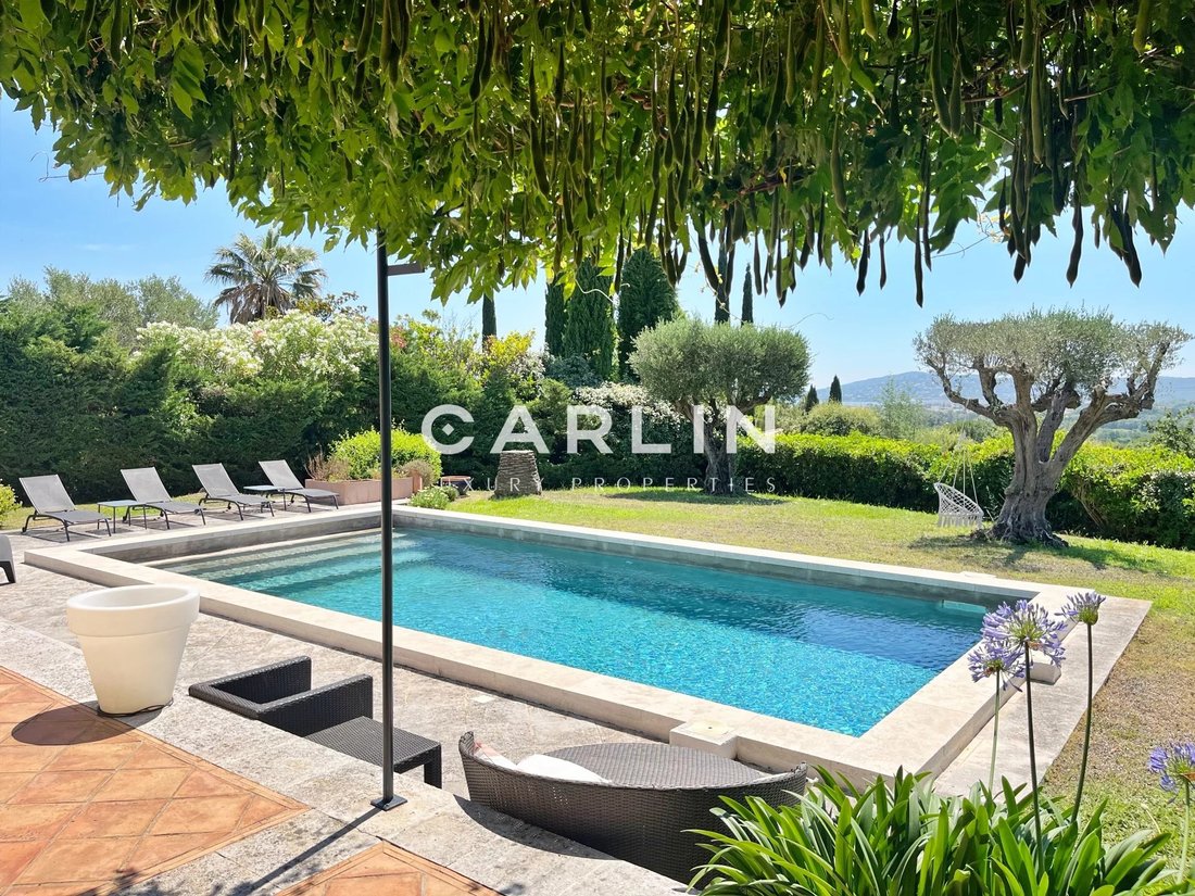 Villa in Grimaud, Provence-Alpes-Côte d'Azur, France 2 - 18269166