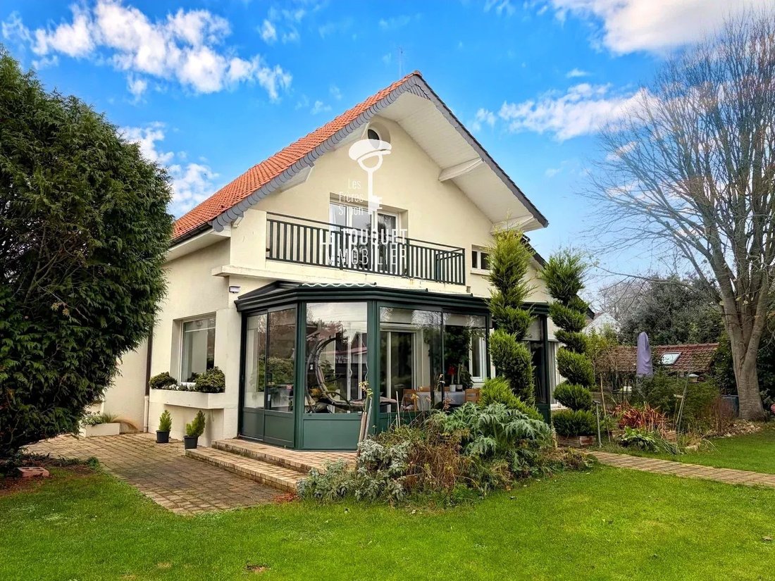 House in Cucq, Hauts-de-France, France 1 - 18269153
