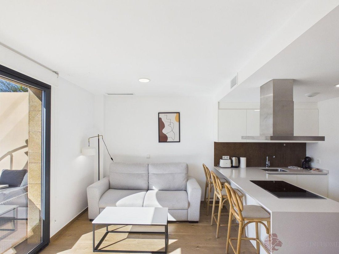 House in la Vila Joiosa / Villajoyosa, Valencian Community, Spain 1 - 18000588