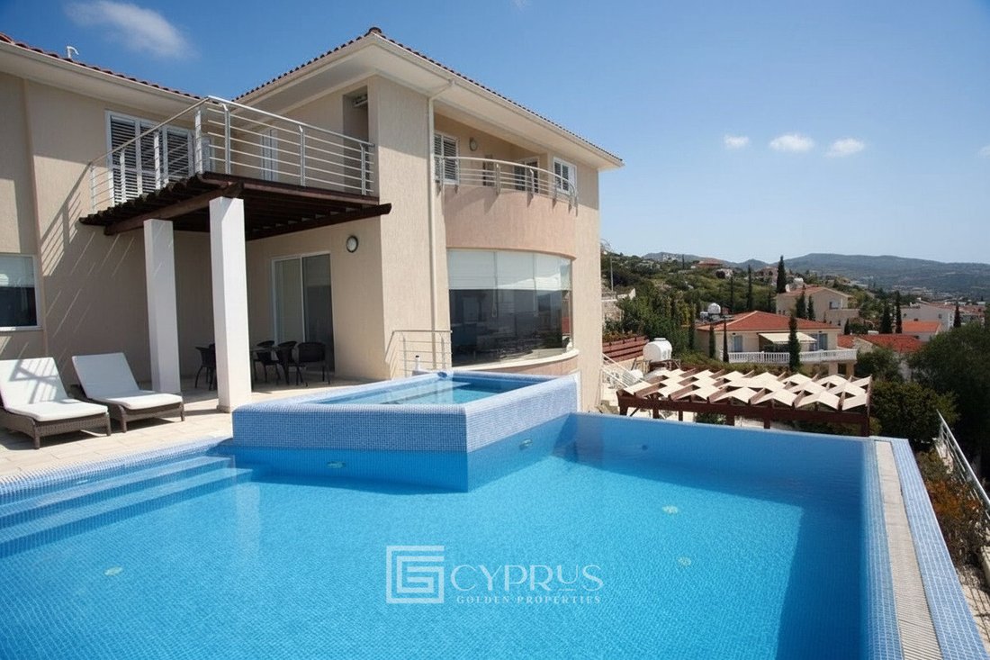 Villa in Peyia, Paphos, Cyprus 2 - 18269094