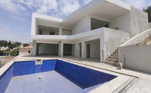 Townhouse in Loule (Sao Clemente), Algarve, Portugal 1