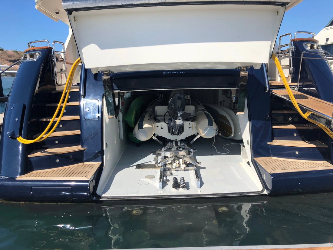 Motor Yacht in Mexico 2 - 18269138