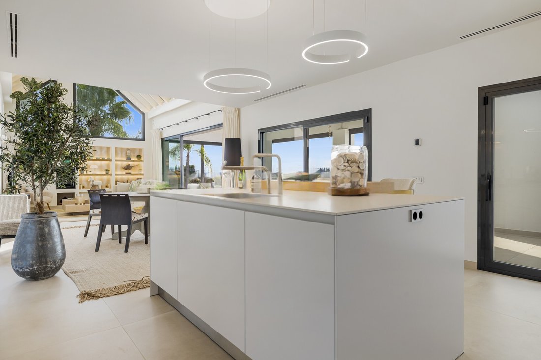 Villa in Marbella, Andalusia, Spain 5 - 18269096