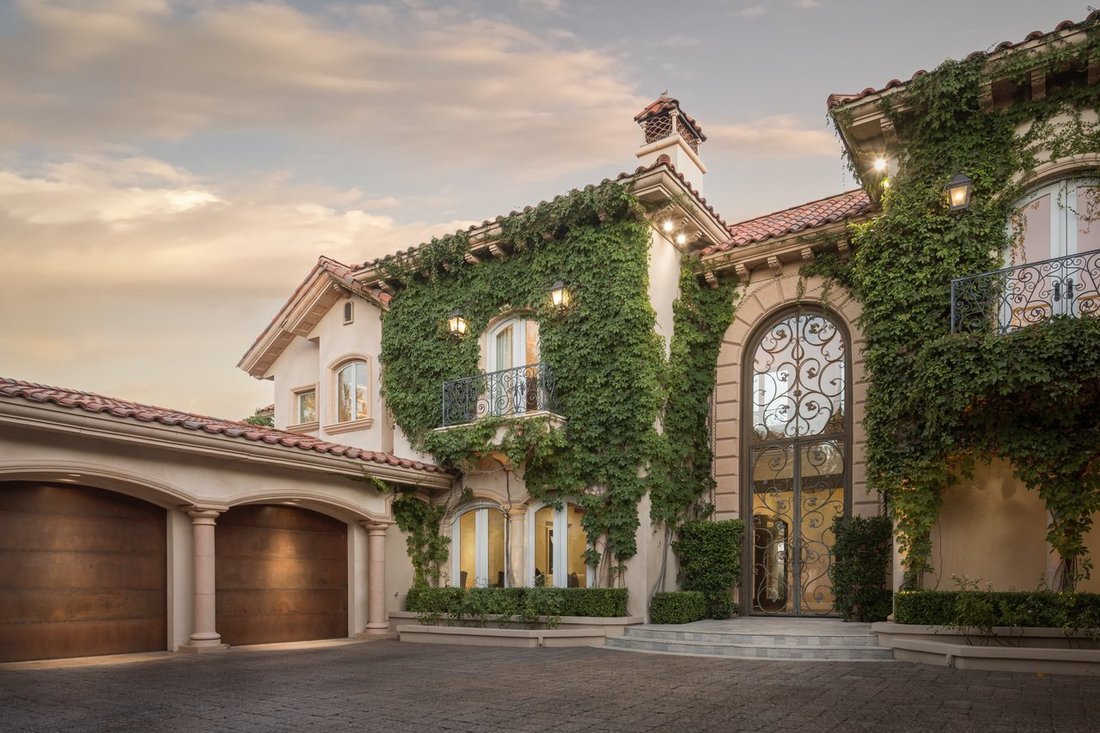 House in Las Vegas, Nevada, United States 3 - 18217727