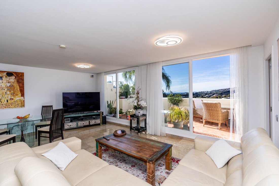 Apartment in Benahavis, Andalusia, Spain 4 - 18269141