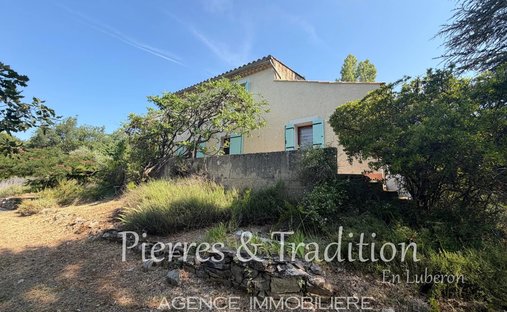 House in Saignon, Provence-Alpes-Côte d'Azur, France 1