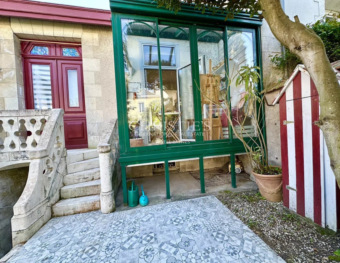Villa in Le Genette, La Rochelle, France 2 - 17575328
