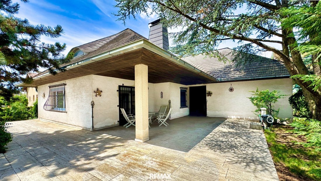 Bungalow in Schönkirchen-Reyersdorf, Lower Austria, Austria 1 - 18269070
