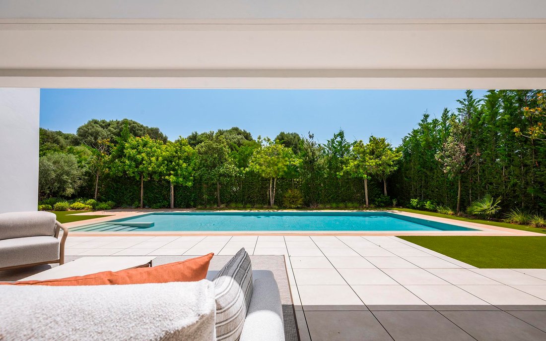 Villa in Estepona, Andalusia, Spain 2 - 18269060