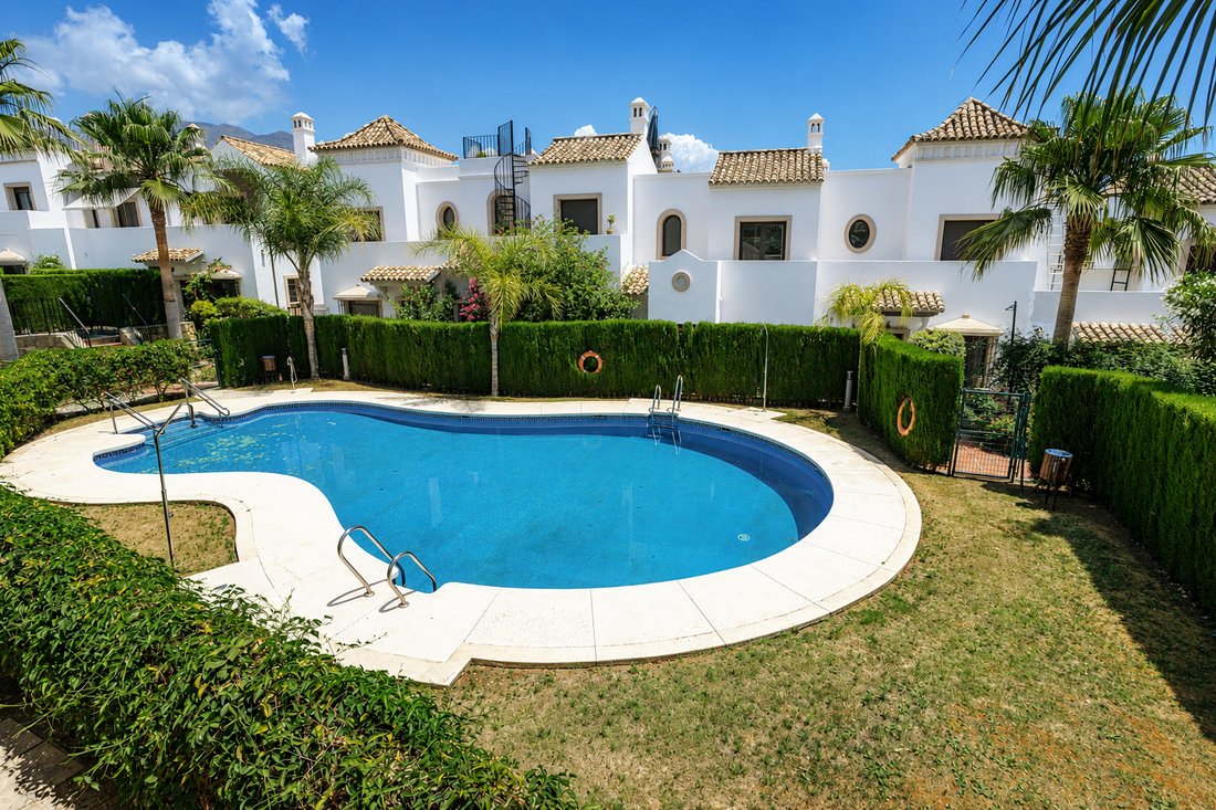 Townhouse in Estepona, Andalusia, Spain 4 - 18125137