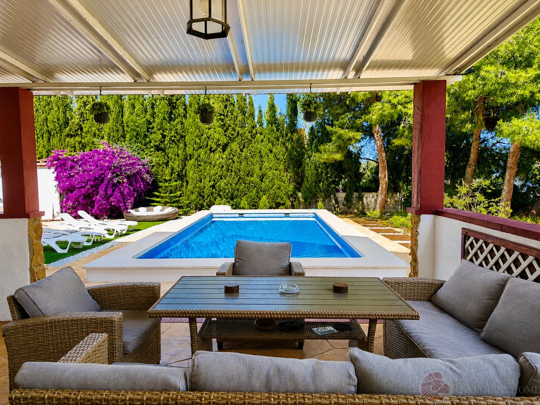 Chalet in Mutxamel, Valencian Community, Spain 4 - 18131453