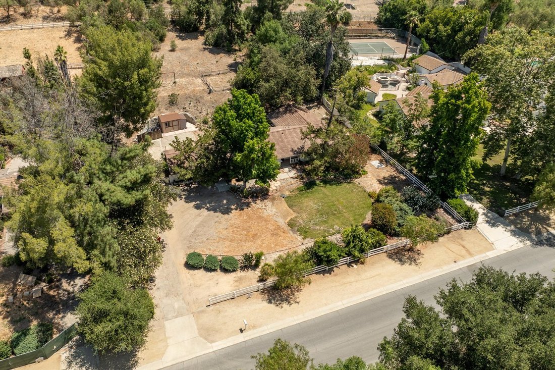 House in Hidden Hills, California, United States 2 - 18269204