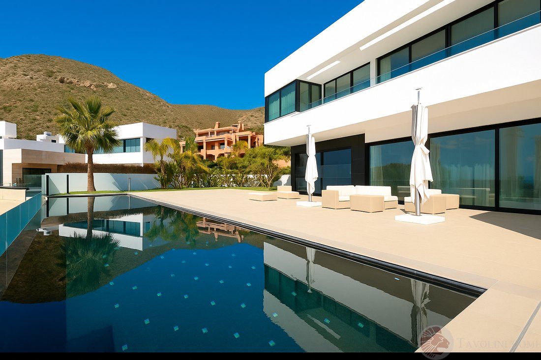 Villa in Finestrat, Valencian Community, Spain 1 - 17518270