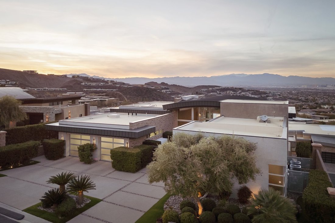House in Henderson, Nevada, United States 3 - 18153336